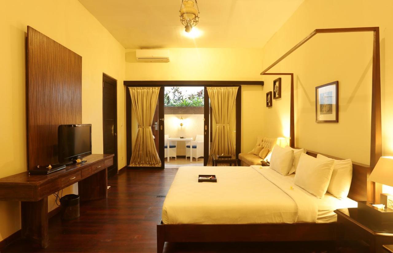 Marbella Pool Suites Seminyak Exterior photo