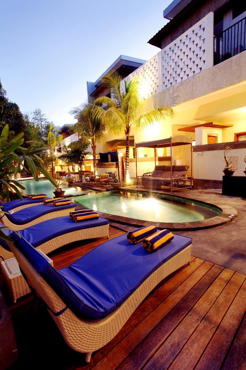 Marbella Pool Suites Seminyak Exterior photo